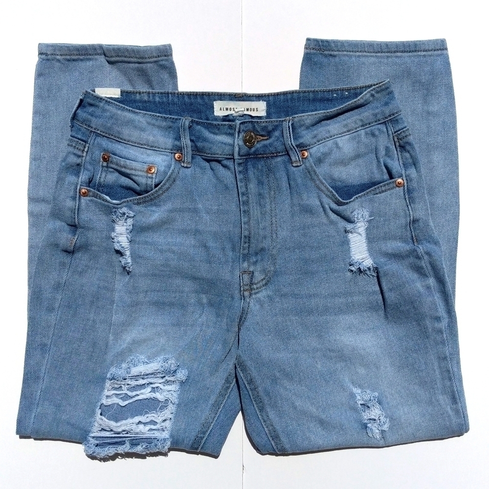 Almost Famous Medium Wash High Rise Distressed Cropped Skinny Jeans Blue Size 7 - Picture 3 of 16
